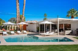 Mid-Century Retreat