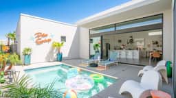 P.S. Chic Escape
