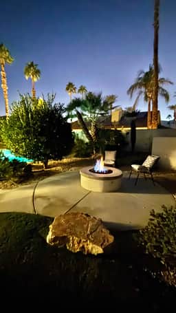 Palm Breezes