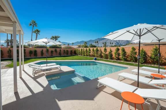 Mid-Century Retreat