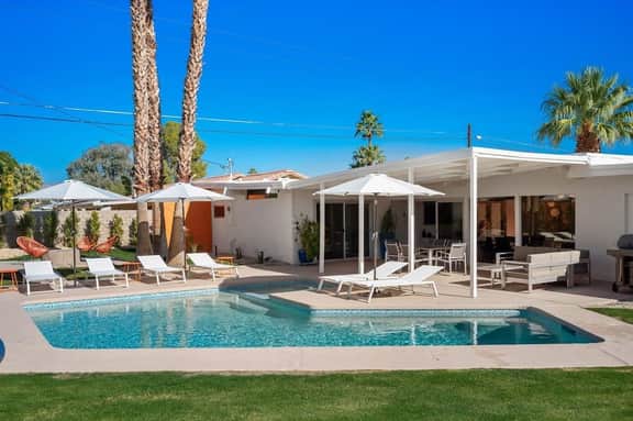 Mid-Century Retreat